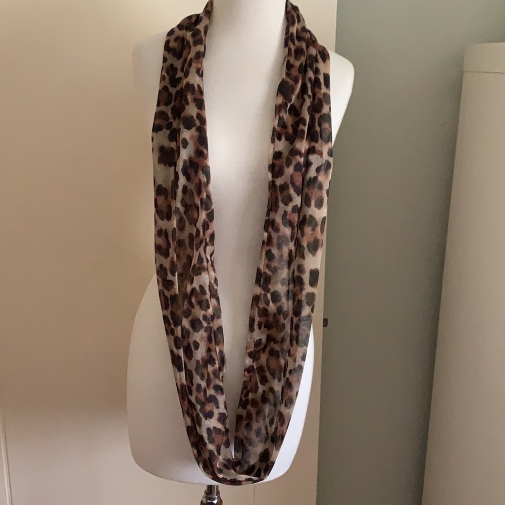 leopard infinity scarf